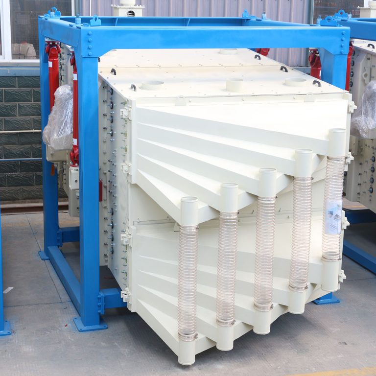 Sieving machine application of frac sand